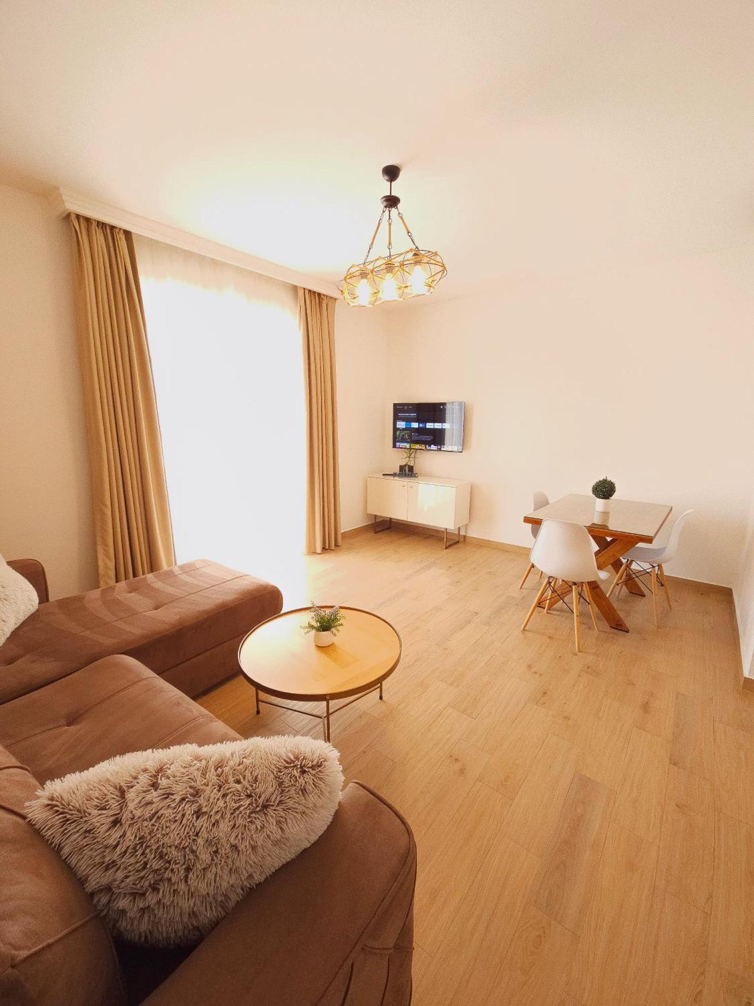 Lacasa Apartments & Restaurant Ülgün Dış mekan fotoğraf