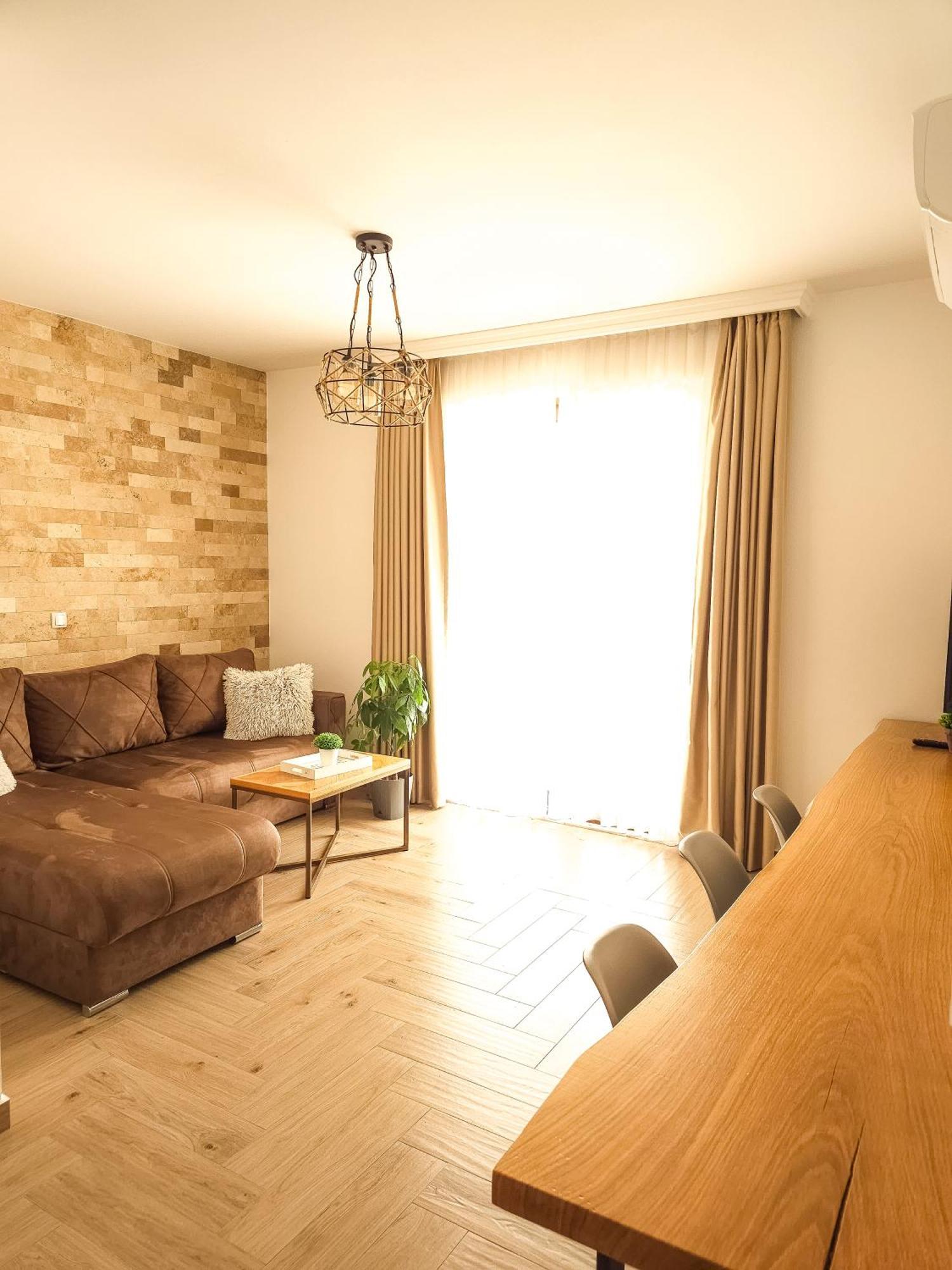 Lacasa Apartments & Restaurant Ülgün Dış mekan fotoğraf