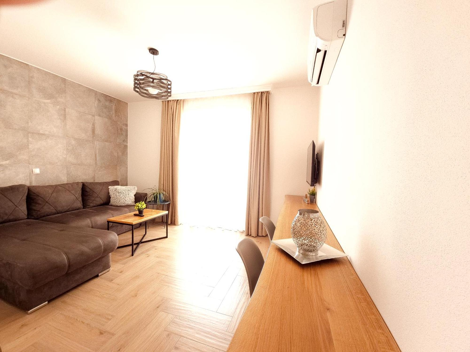 Lacasa Apartments & Restaurant Ülgün Dış mekan fotoğraf