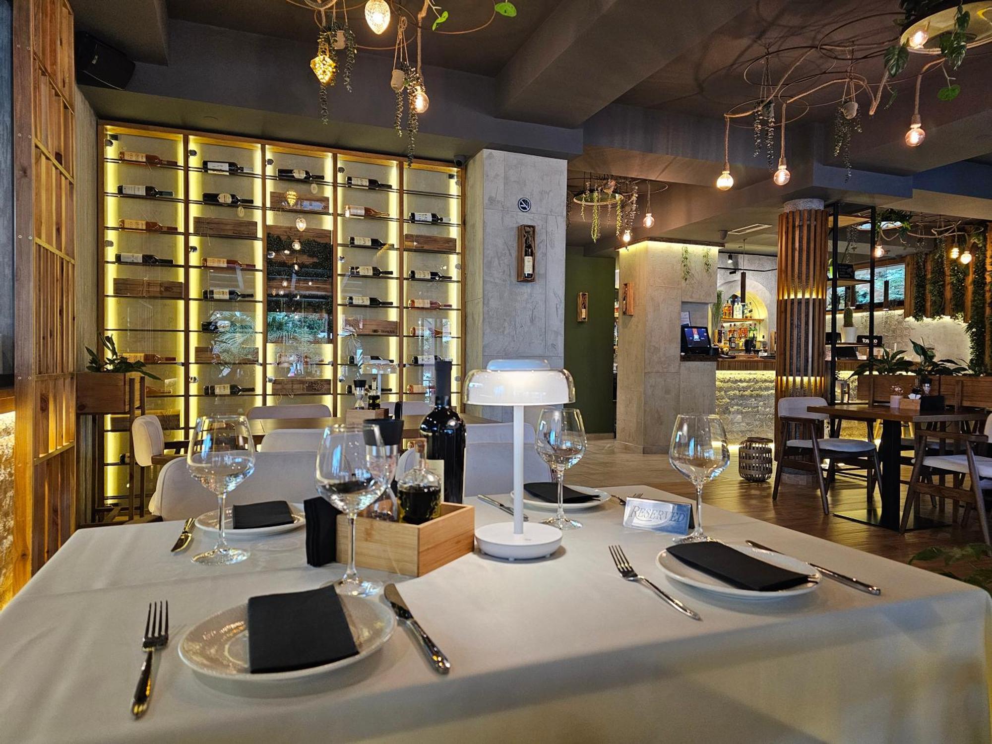 Lacasa Apartments & Restaurant Ülgün Dış mekan fotoğraf